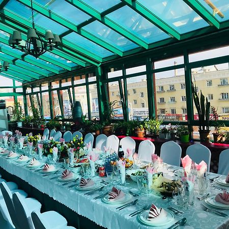 Narantuul Hotel Ulaanbaatar Esterno foto