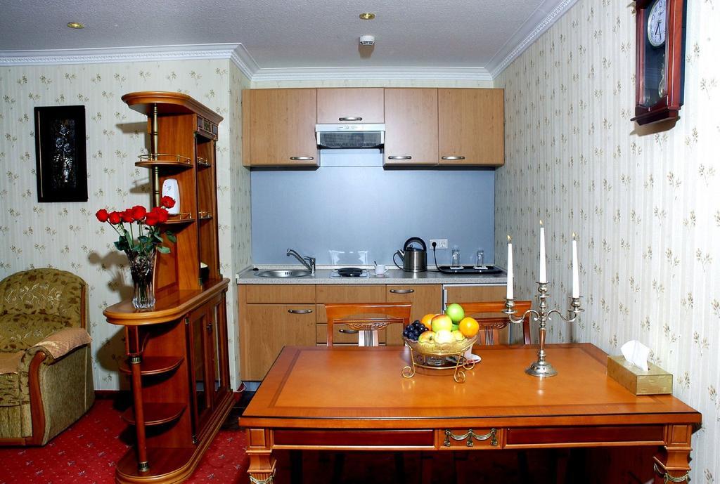 Narantuul Hotel Ulaanbaatar Esterno foto